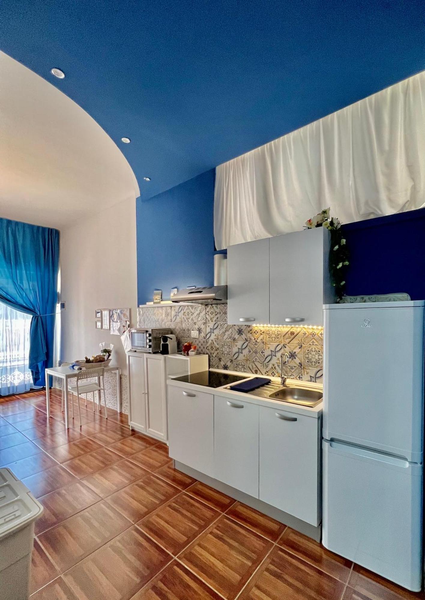 Casadamare Holiday Home Джовинаццо Экстерьер фото