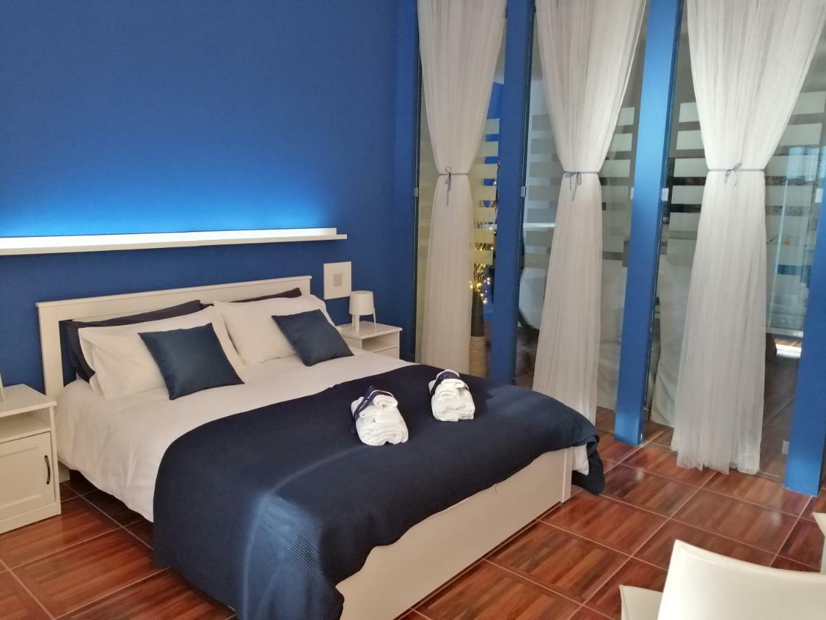 Casadamare Holiday Home Джовинаццо Экстерьер фото